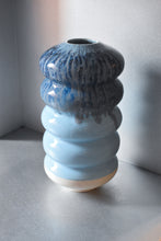 Load image into Gallery viewer, Hana Vase