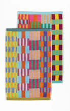 Load image into Gallery viewer, Tulip quilt guest towel duo - #102