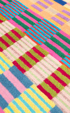 Load image into Gallery viewer, Tulip Quilt Bath Mat Foekje Fleur - #125