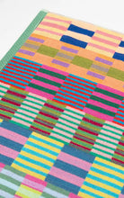 Load image into Gallery viewer, Tulip Quilt Bath Mat Foekje Fleur - #125