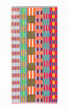 Load image into Gallery viewer, Bath Towel - #81 Tulip Quilt