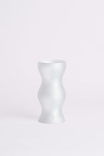 Load image into Gallery viewer, 91-92 Plastic Surgery 02 Vase