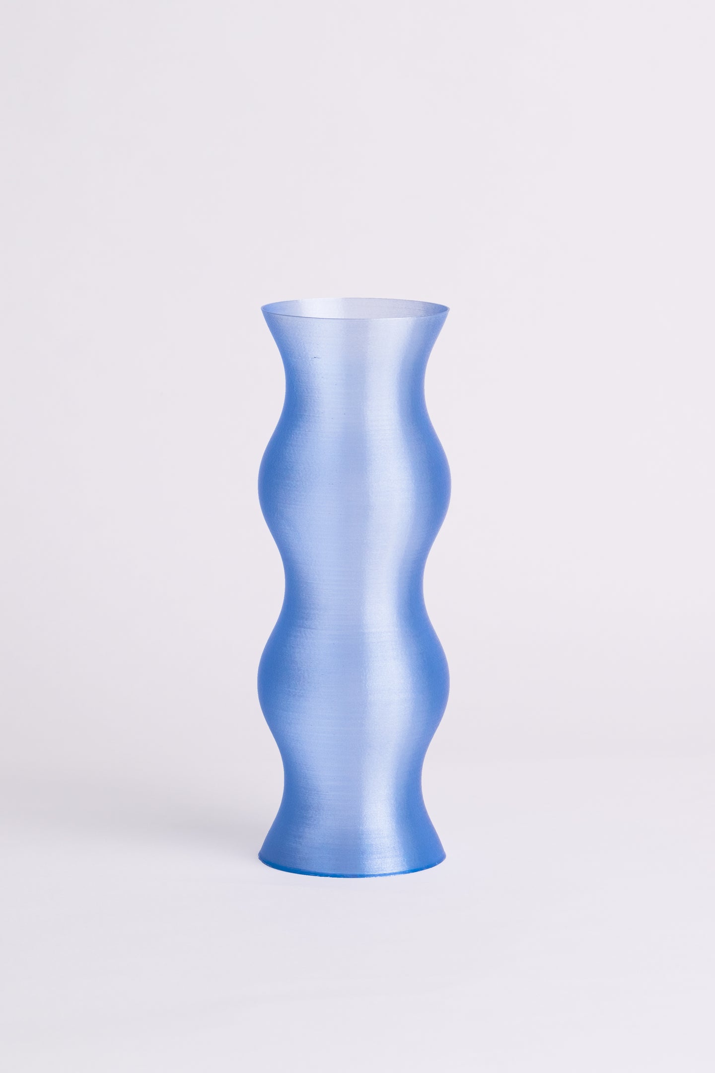 91-92 Plastic Surgery 03 Vase - Blue