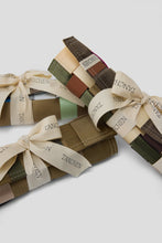 Load image into Gallery viewer, TANCHEN - R/R Placemat Plum