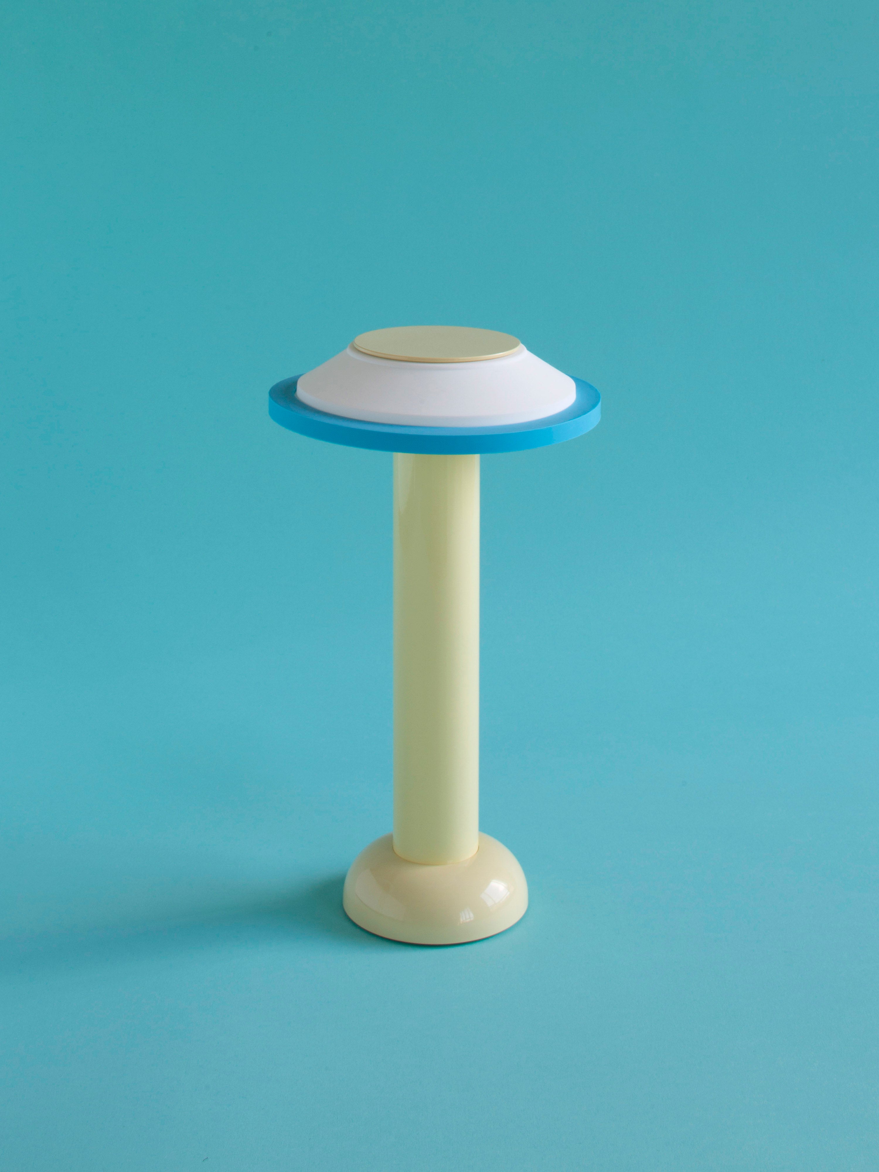 SOWDENLIGHT PORTABLE LAMP　PL2 Sowden PL2 Portable Lamp - Yellow x Blue – Studio Yono
