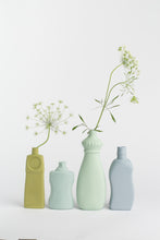 Load image into Gallery viewer, Foekje Fleur - Bottle vase #21 blush