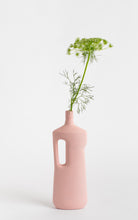 Load image into Gallery viewer, Foekje Fleur - Bottle vase #16 powder