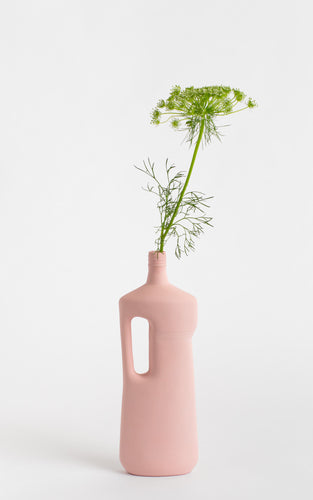 Foekje Fleur - Bottle vase #16 powder