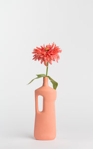 Foekje Fleur - Bottle vase #16 salmon